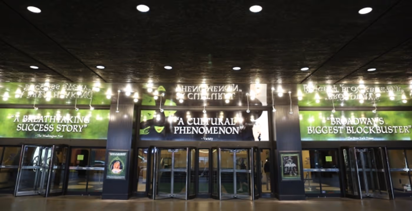 Photo Coverage: WICKED's 10th Anniversary Cast Curtain Call Broadway Celebration! Image