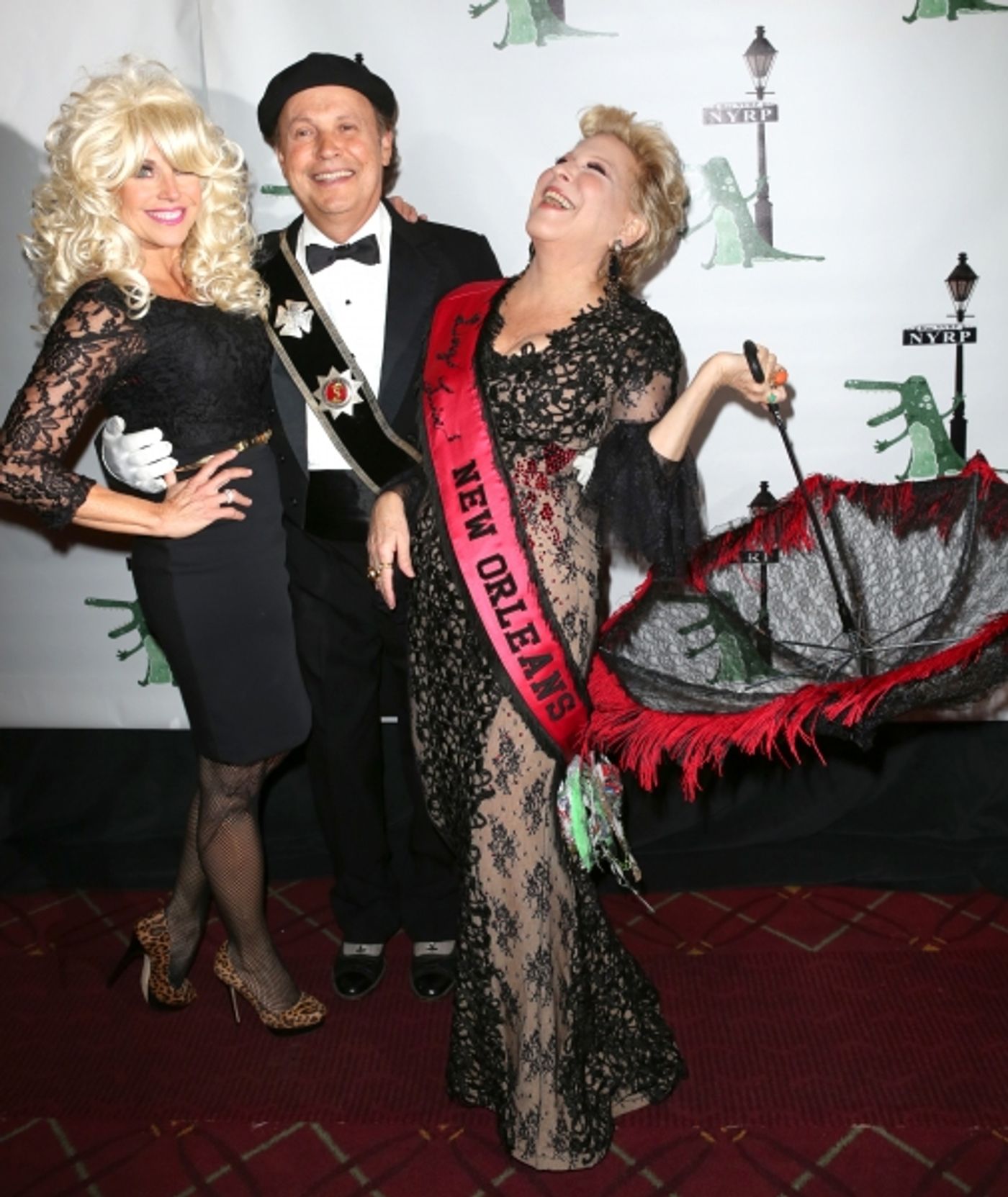 Photo Coverage: Billy Crystal, Katie Couric & More Celebrate HULAWEEN IN THE BIG EASY  Image