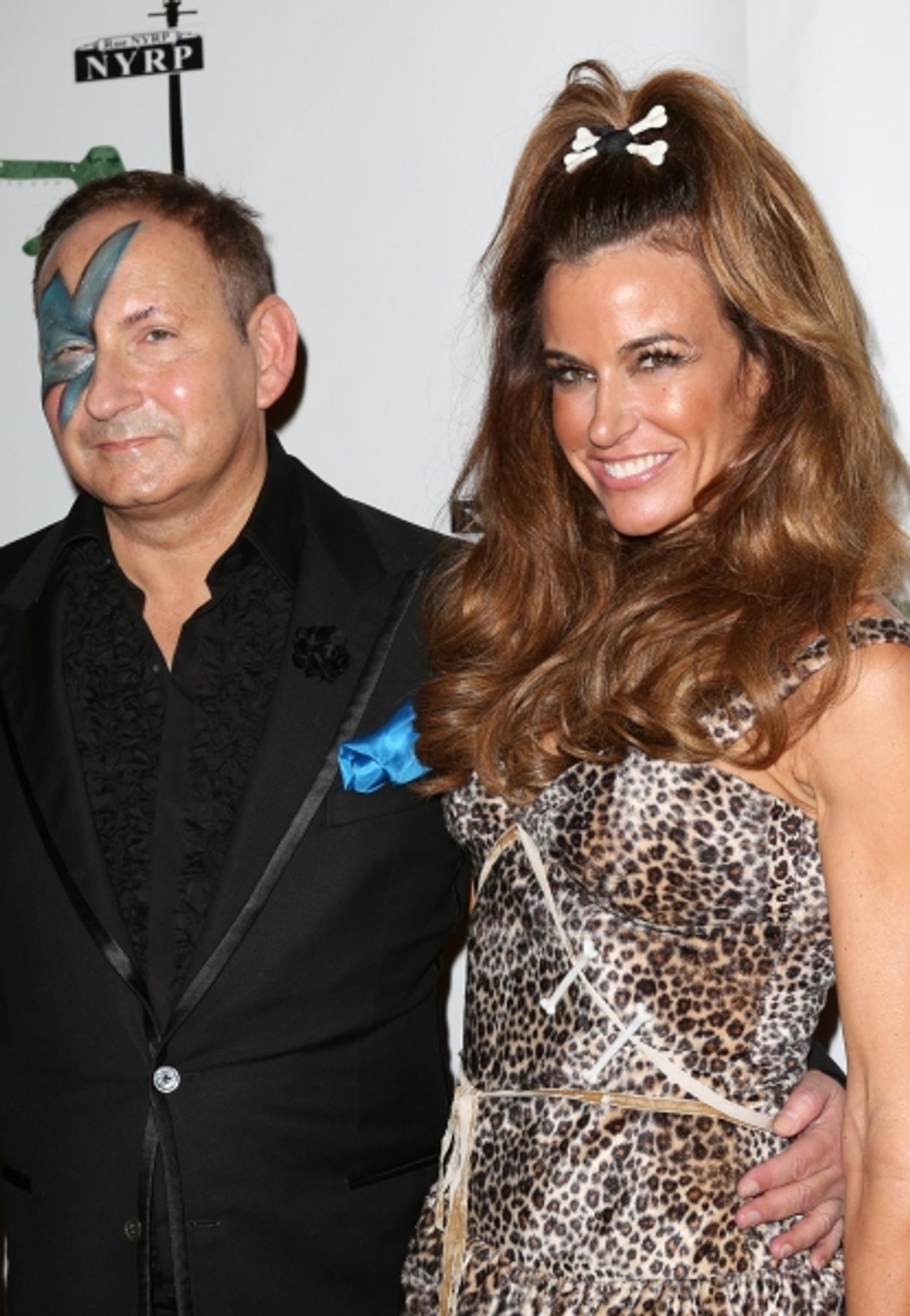 Photo Coverage: Billy Crystal, Katie Couric & More Celebrate HULAWEEN IN THE BIG EASY  Image