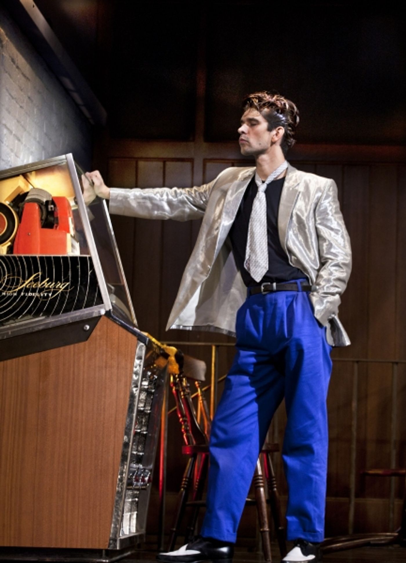 Photo Flash: First Look at Brendan Coyle, Rupert Grint and More in MOJO, Opening Tonight  Image