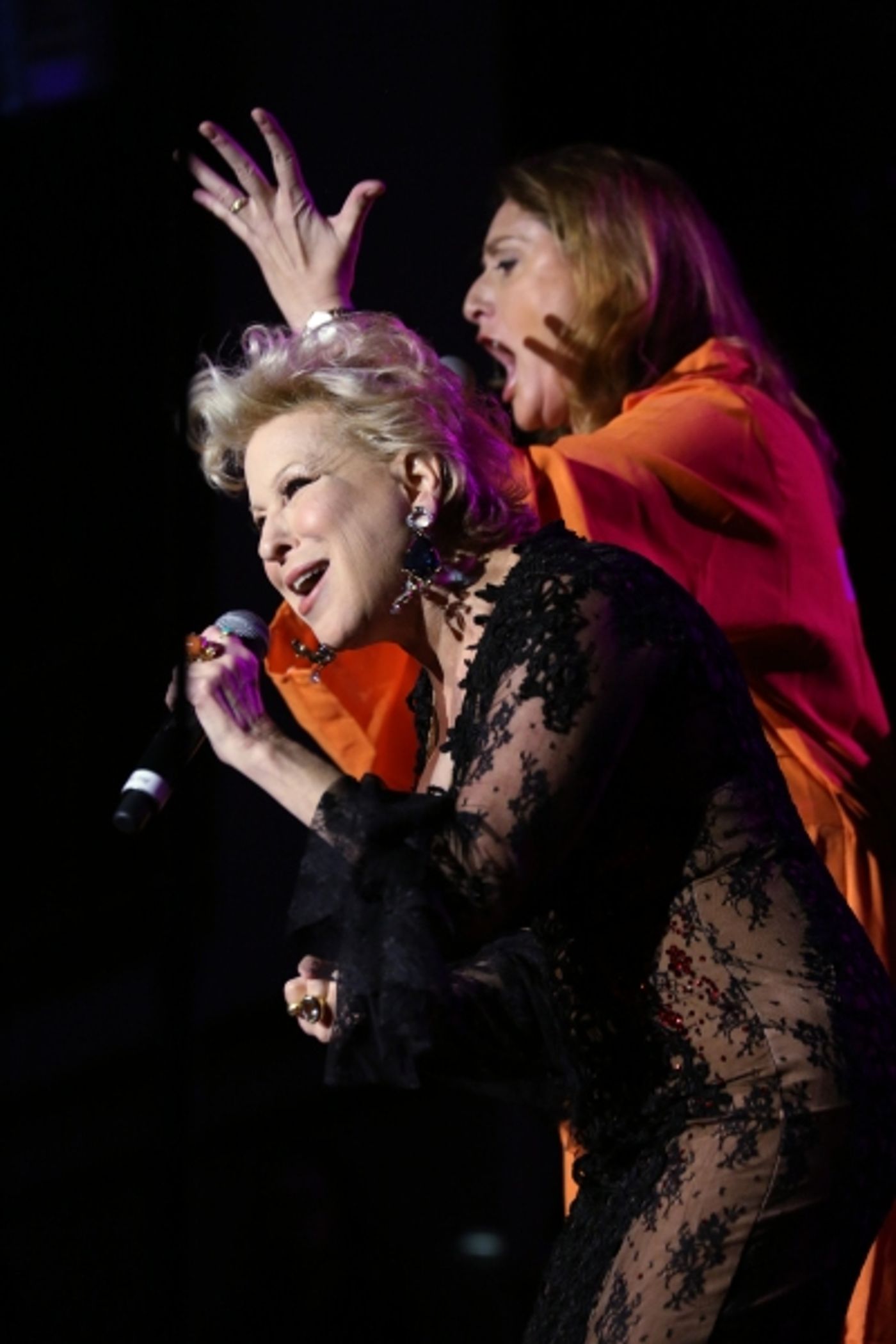 Photo Coverage: Inside the Ballroom at Bette Midler's HULAWEEN IN THE BIG EASY  Image