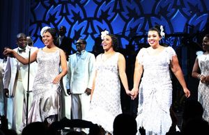 Dule Hill, Rosena M. Hill Jackson, Bryonha Marie Parham, Carmen Ruby Floyd and Fantas Photo