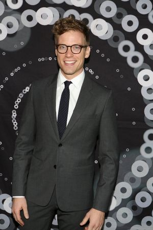 Barrett Foa @ BroadwayWorld Barrett Foa Photo