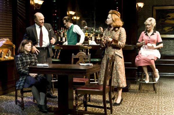 uliet Brett, Ed Harris, Bill Pullman, Amy Madigan, Glenne Headly Photo