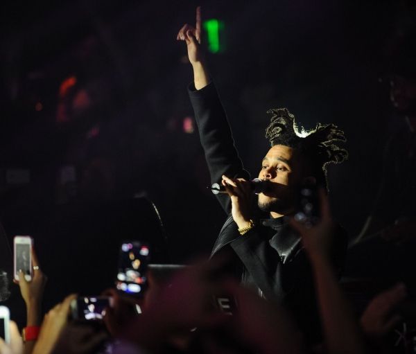 Photo Flash: The Weeknd Plays Hakkasan Las Vegas — photo 2 of 3