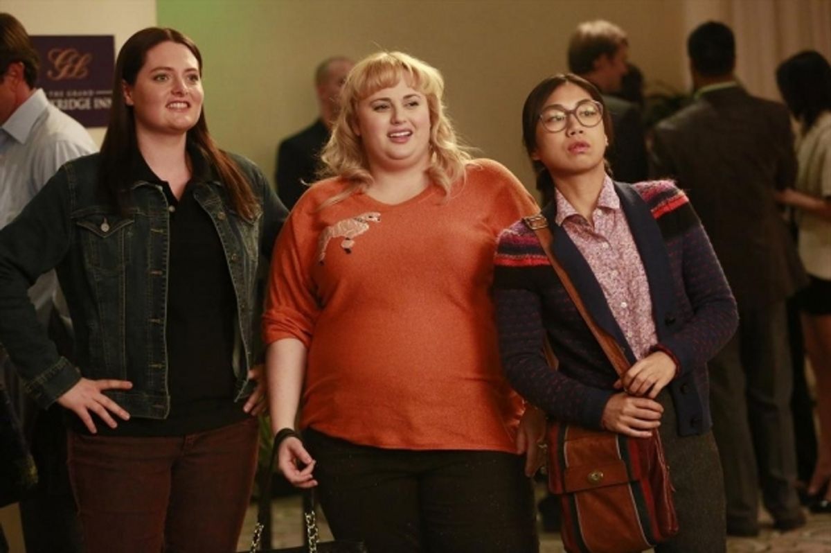 SUPER FUN NIGHT - ''The Love Lioness'' - Kimmie and the gang decide to attend a seminar by Jane Spencer, ''The Love Lioness,'' (guest star Molly Shannon) a relationship guru who likens finding men to hunting prey in the wild. They try her theories out at  at 