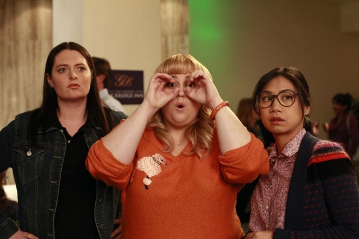 SUPER FUN NIGHT - ''The Love Lioness'' - Kimmie and the gang decide to attend a seminar by Jane Spencer, ''The Love Lioness,'' (guest star Molly Shannon) a relationship guru who likens finding men to hunting prey in the wild. They try her theories out at  at 