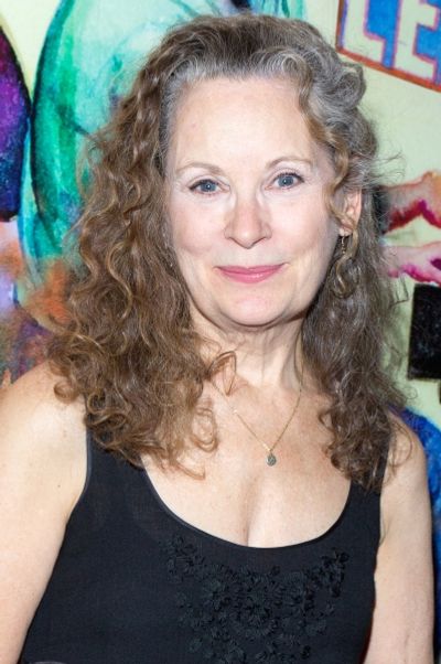 Lizbeth Mackay Photo
