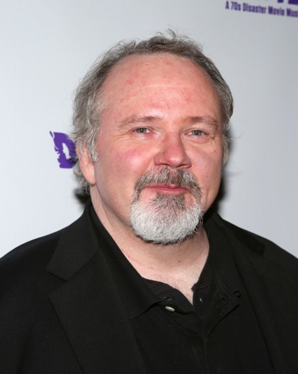 Tom Riis Farrell  Photo
