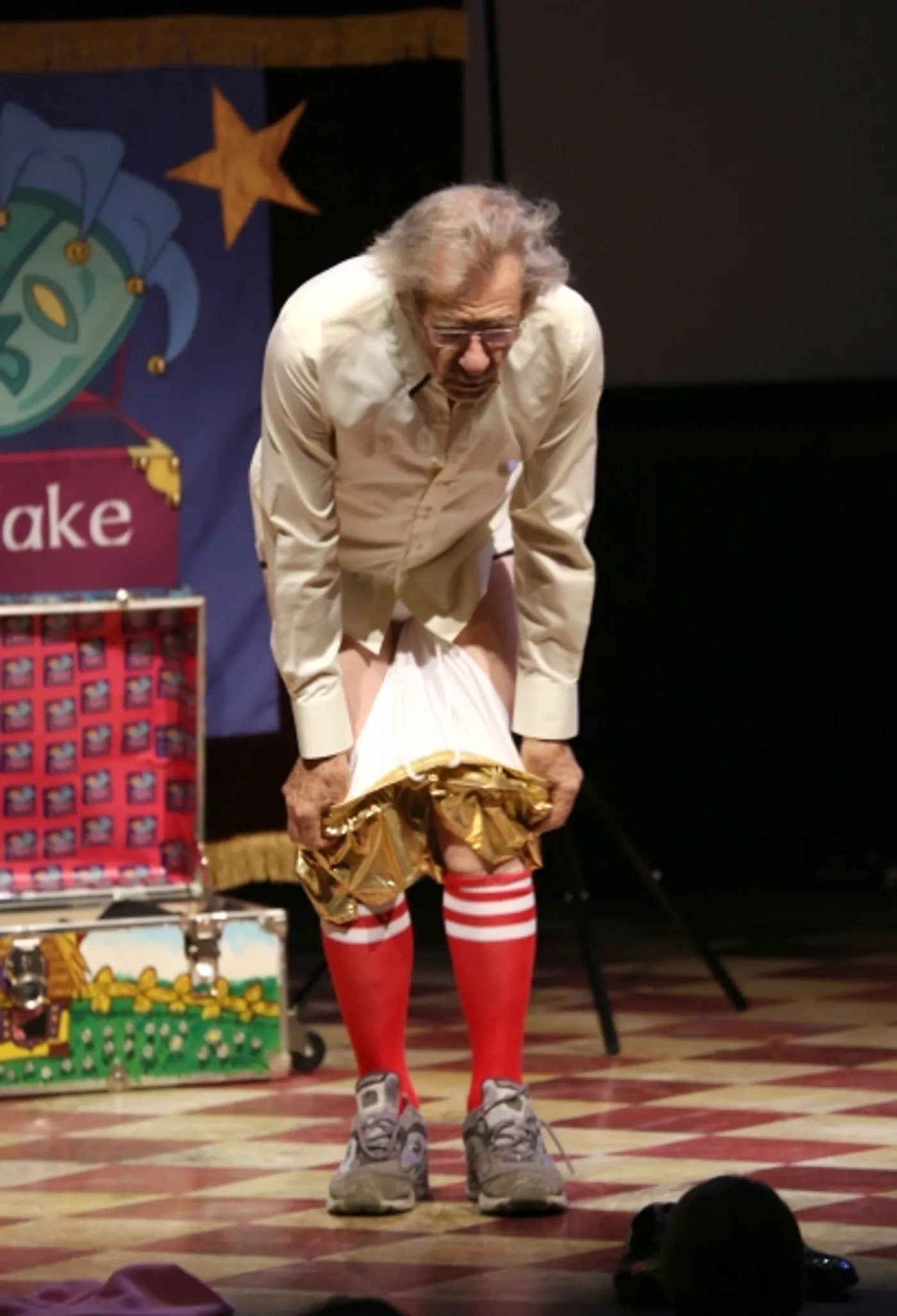 Photo Coverage: Ian McKellen Makes a Quick Change at Only Make Believe Gala  Image