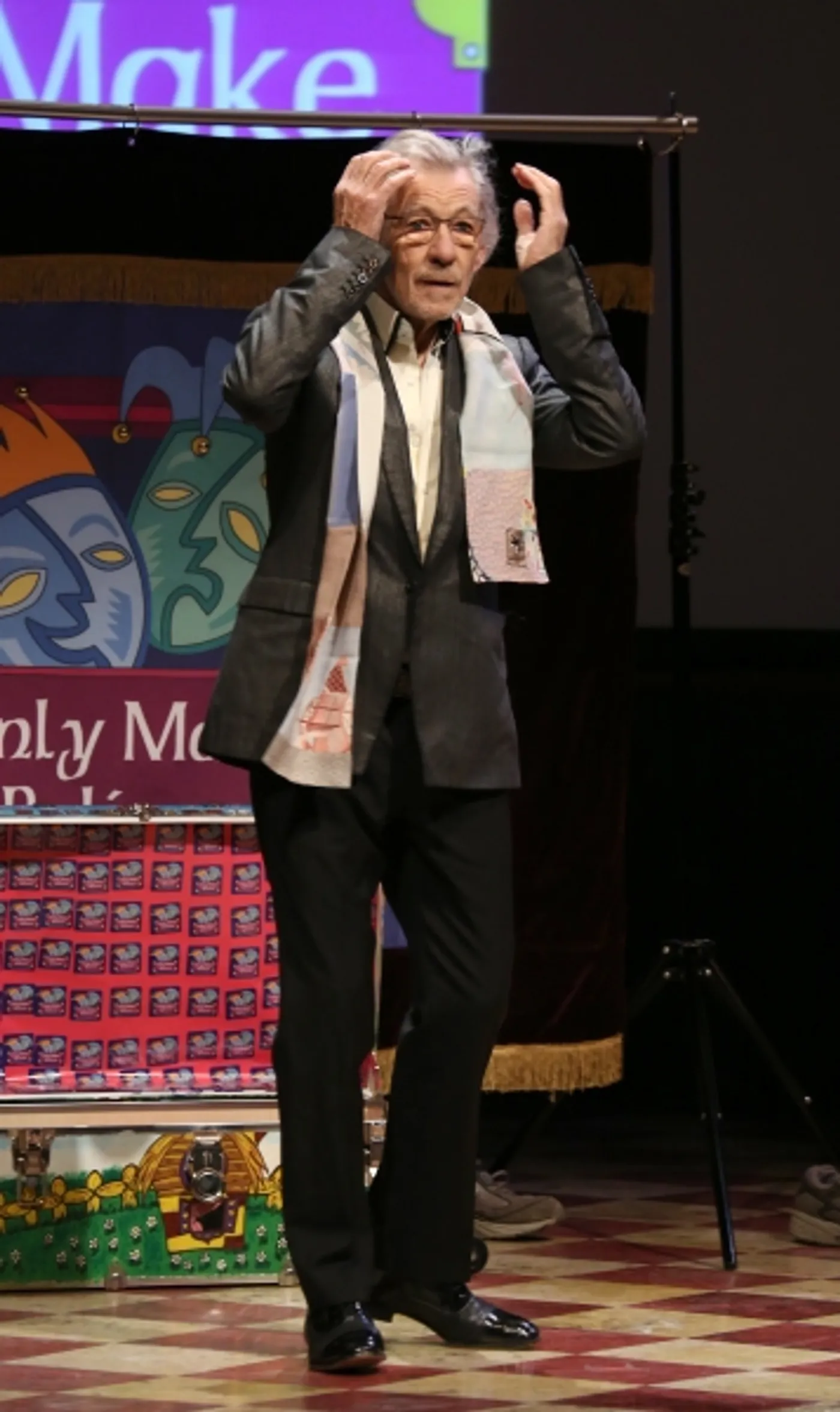Photo Coverage: Ian McKellen Makes a Quick Change at Only Make Believe Gala  Image