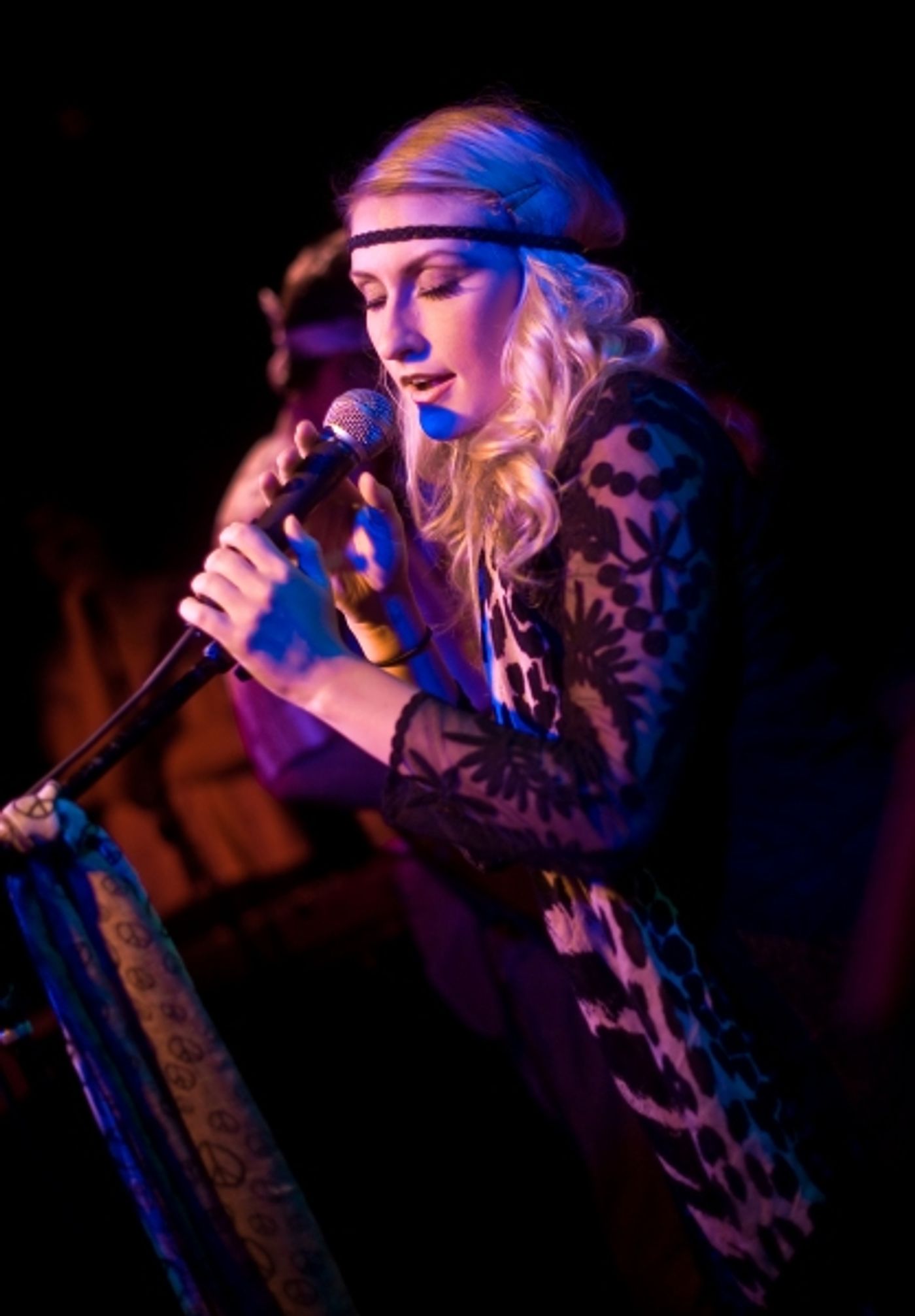 Photo Flash: Jason Gotay, Emma Hunton & More Take Bowery Electric Stage for Ninth Annual ROCKERS ANONYMOUS  Image