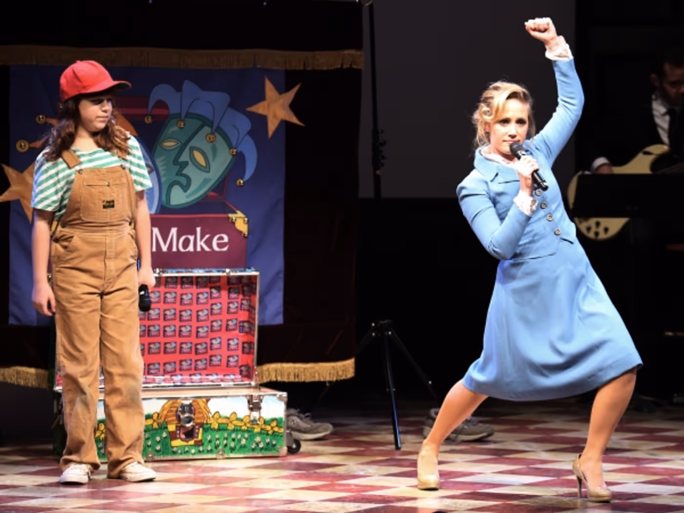 Photo Coverage: Alan Cumming, Andy Karl & More Perform at Only Make Believe Gala- Part 1 Image