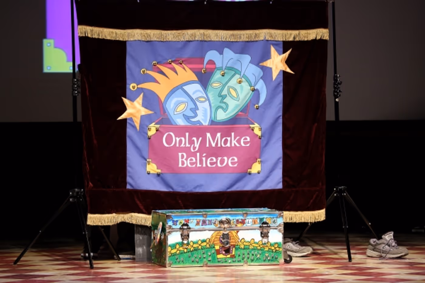 Photo Coverage: Alan Cumming, Andy Karl & More Perform at Only Make Believe Gala- Part 1 Image