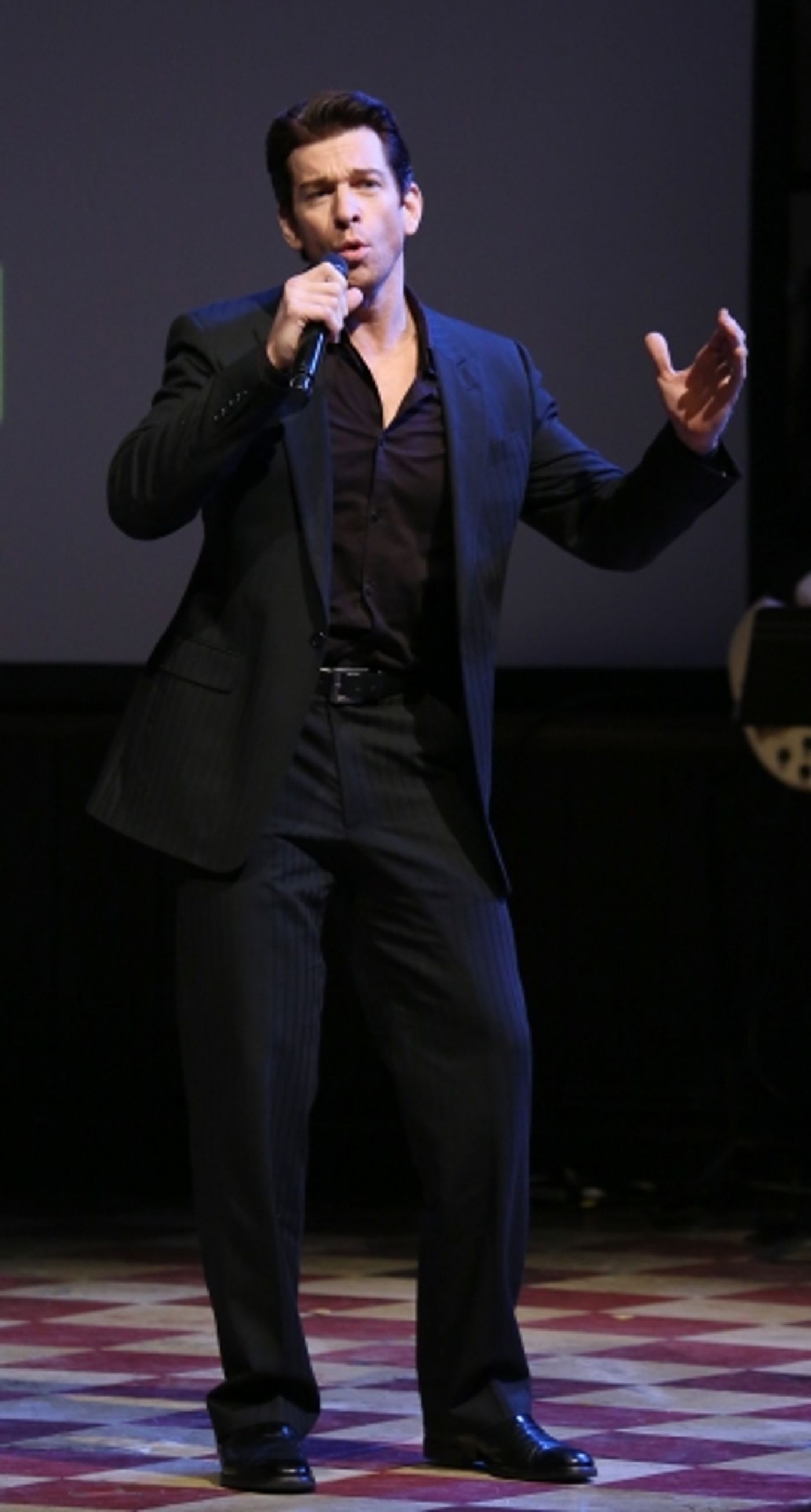 Photo Coverage: Alan Cumming, Andy Karl & More Perform at Only Make Believe Gala- Part 1 Image