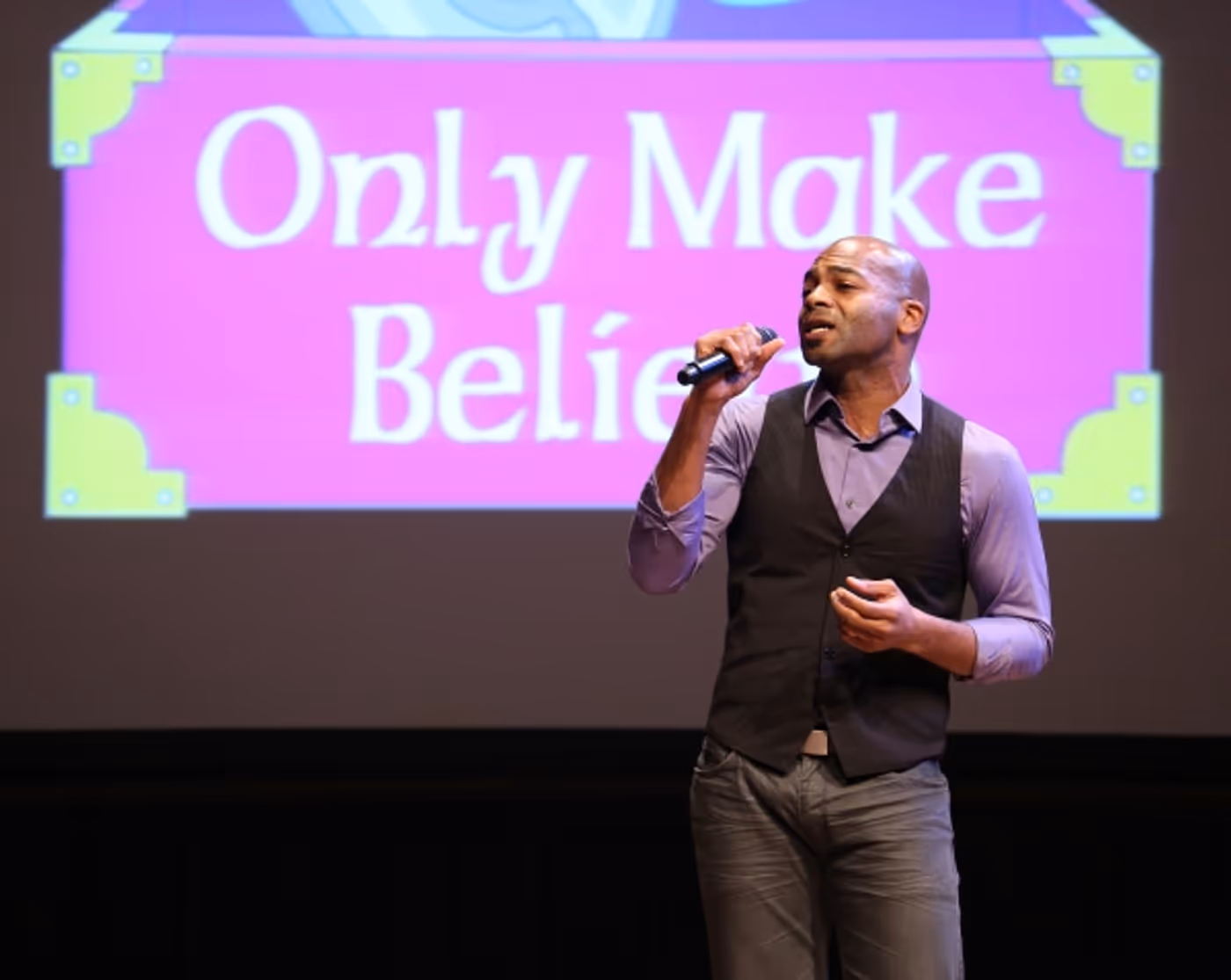 Photo Coverage: Alan Cumming, Andy Karl & More Perform at Only Make Believe Gala- Part 1 Image