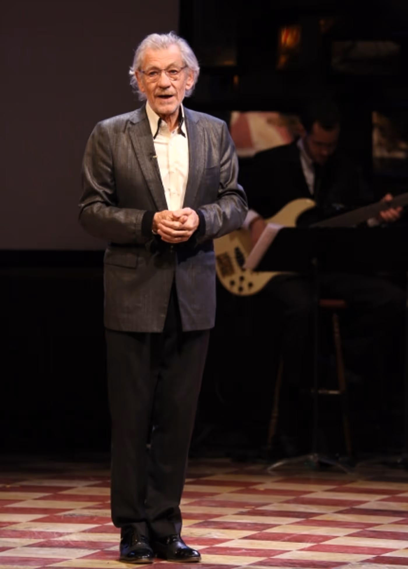 Photo Coverage: Alan Cumming, Andy Karl & More Perform at Only Make Believe Gala- Part 1 Image