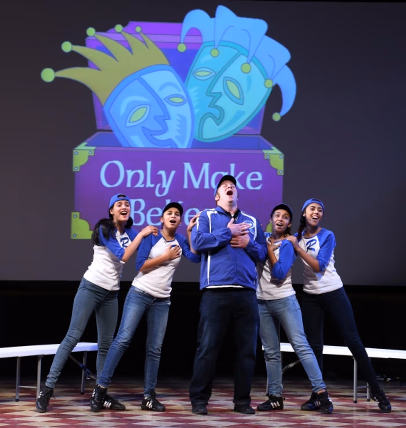 Photo Coverage: Alan Cumming, Andy Karl & More Perform at Only Make Believe Gala- Part 1 Image