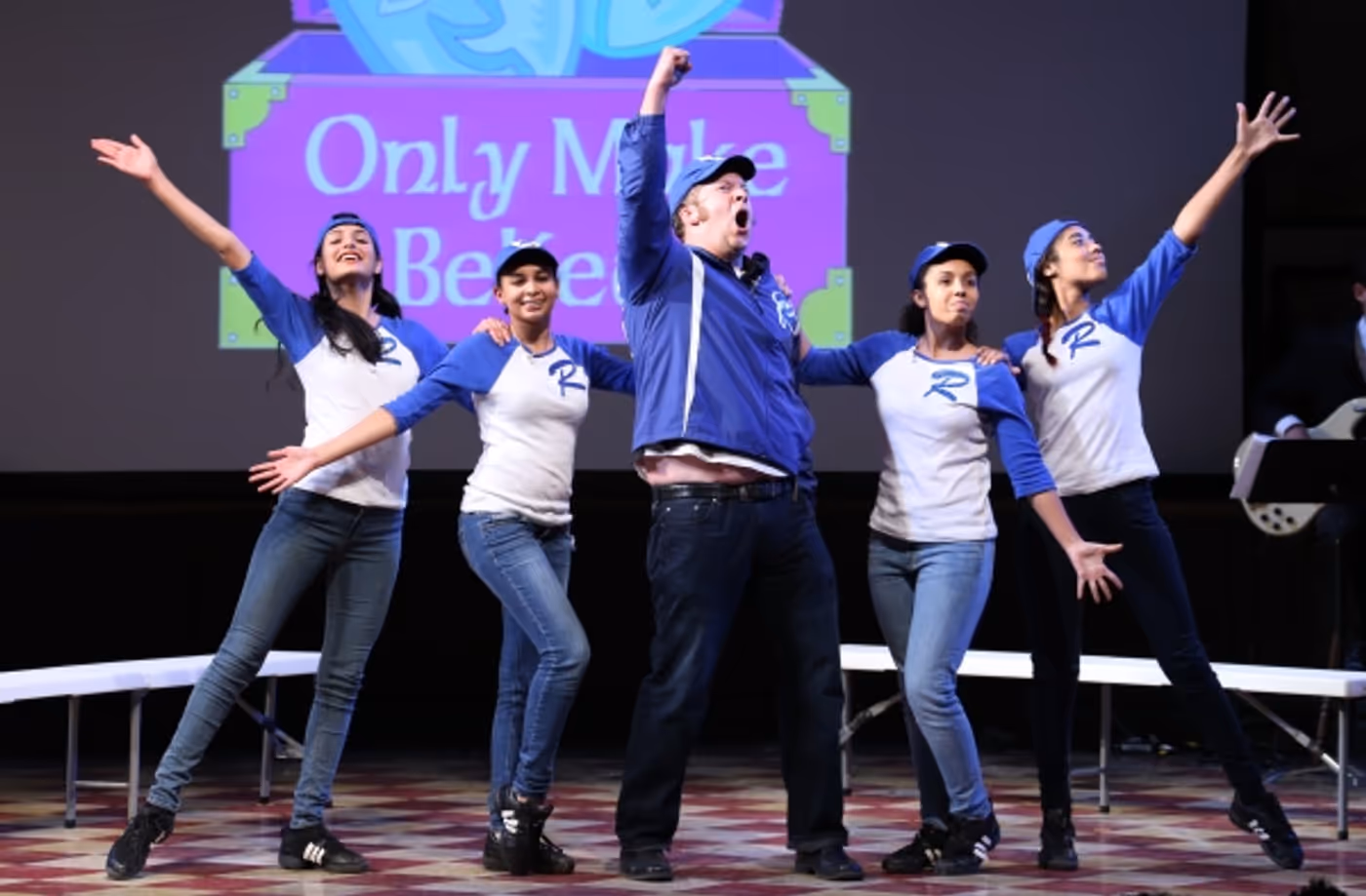 Photo Coverage: Alan Cumming, Andy Karl & More Perform at Only Make Believe Gala- Part 1 Image