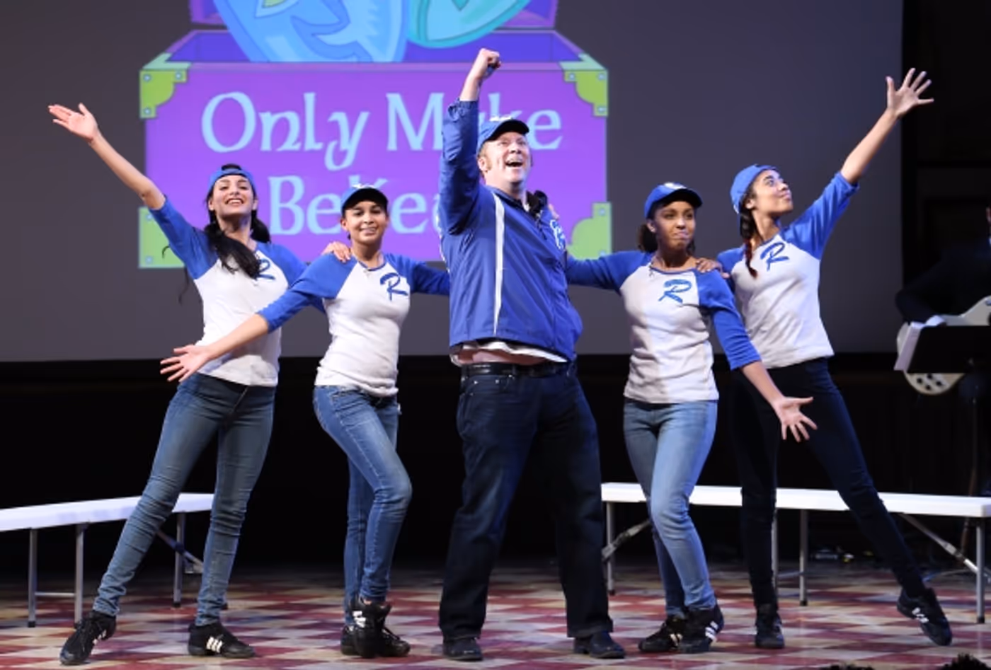 Photo Coverage: Alan Cumming, Andy Karl & More Perform at Only Make Believe Gala- Part 1 Image