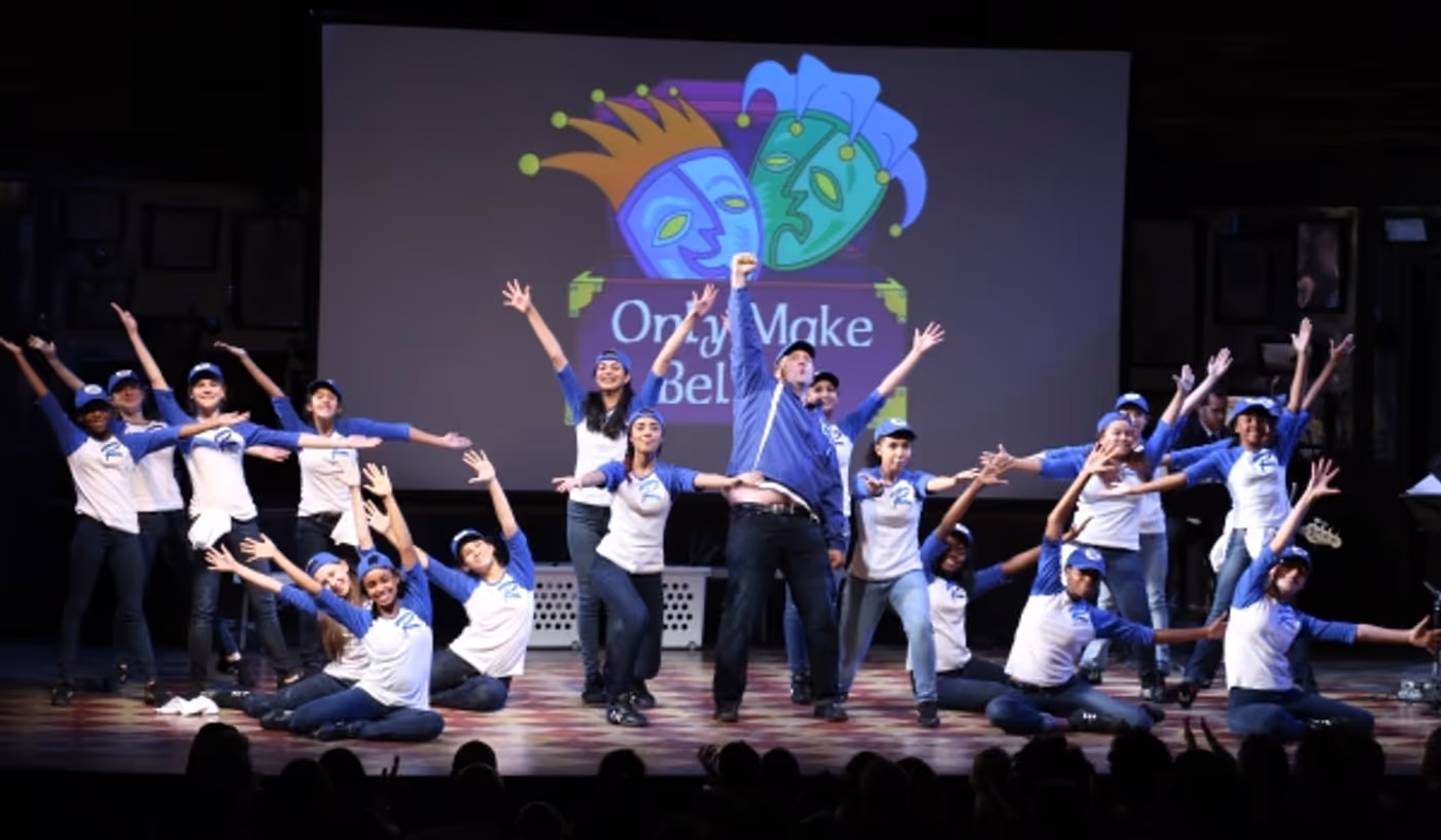 Photo Coverage: Alan Cumming, Andy Karl & More Perform at Only Make Believe Gala- Part 1 Image