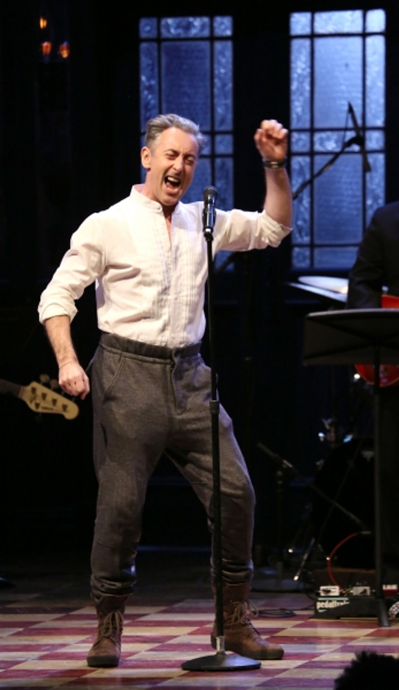 Photo Coverage: Alan Cumming, Andy Karl & More Perform at Only Make Believe Gala- Part 1 Image