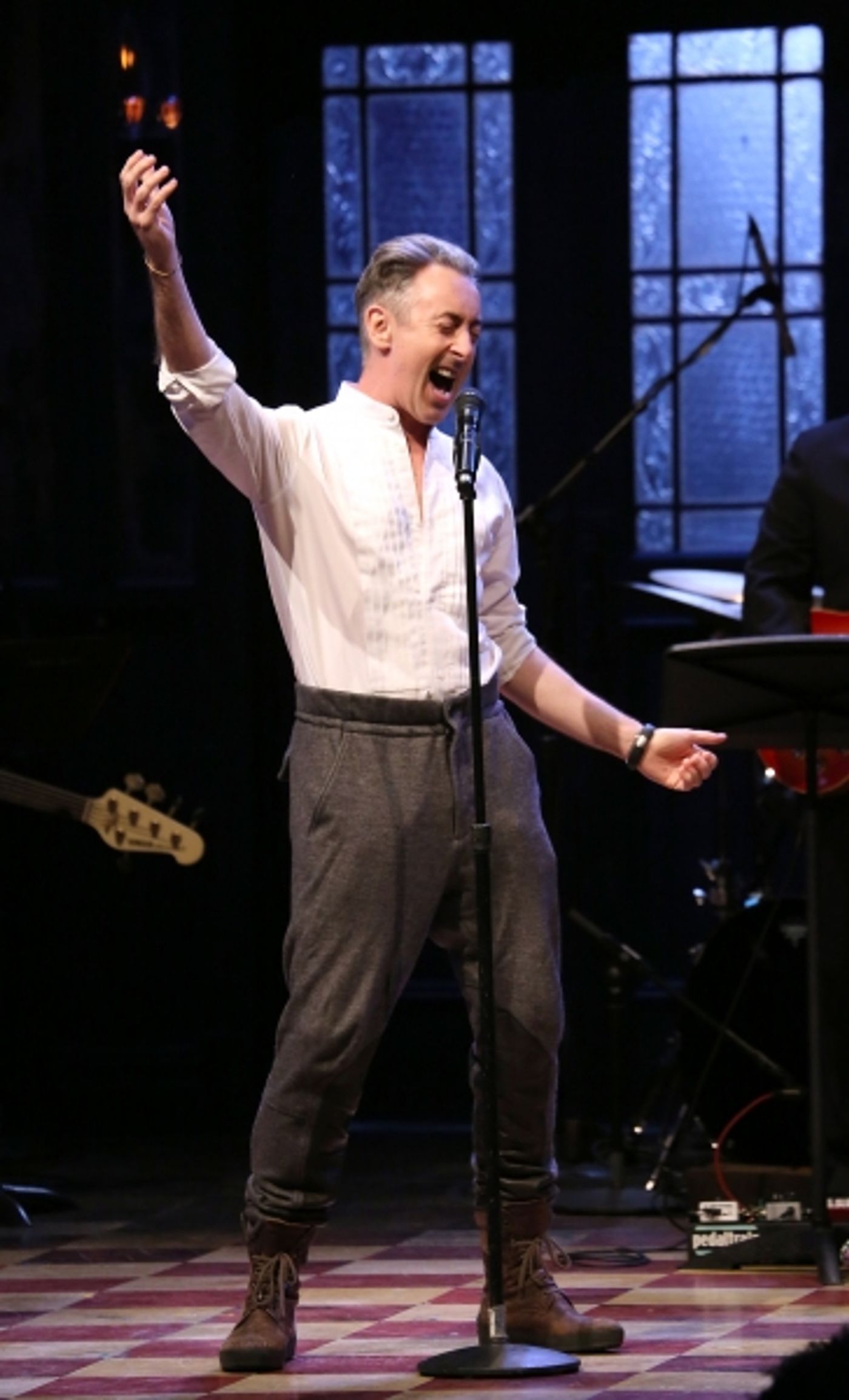 Photo Coverage: Alan Cumming, Andy Karl & More Perform at Only Make Believe Gala- Part 1 Image