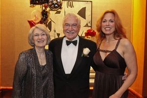 Carolee Carmello with honorees Eileen and N. Karry Paragano of Bernardsville, NJ. @ BroadwayWorld Carolee Carmello with honorees Eileen and N. Karry Paragano of Bernardsville, NJ. Photo