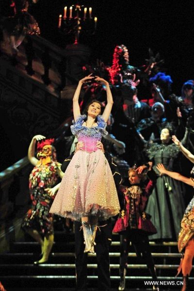 Photo Flash: First Look at PHANTOM OF THE OPERA World Tour — photo 12 of 24