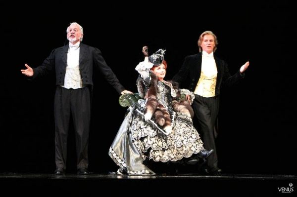 Photo Flash: First Look at PHANTOM OF THE OPERA World Tour — photo 11 of 24