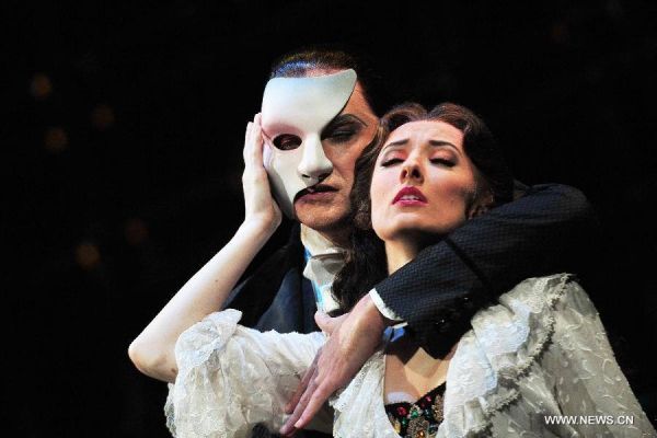 Photo Flash: First Look at PHANTOM OF THE OPERA World Tour — photo 7 of 24