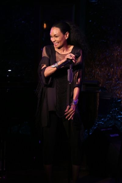 Vivian Reed  Photo