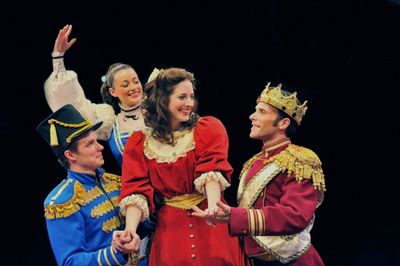 Sam Rogers as The Solider, Lauren Blane, Dara Cameron as Marie and Devin DeSantis as  Photo