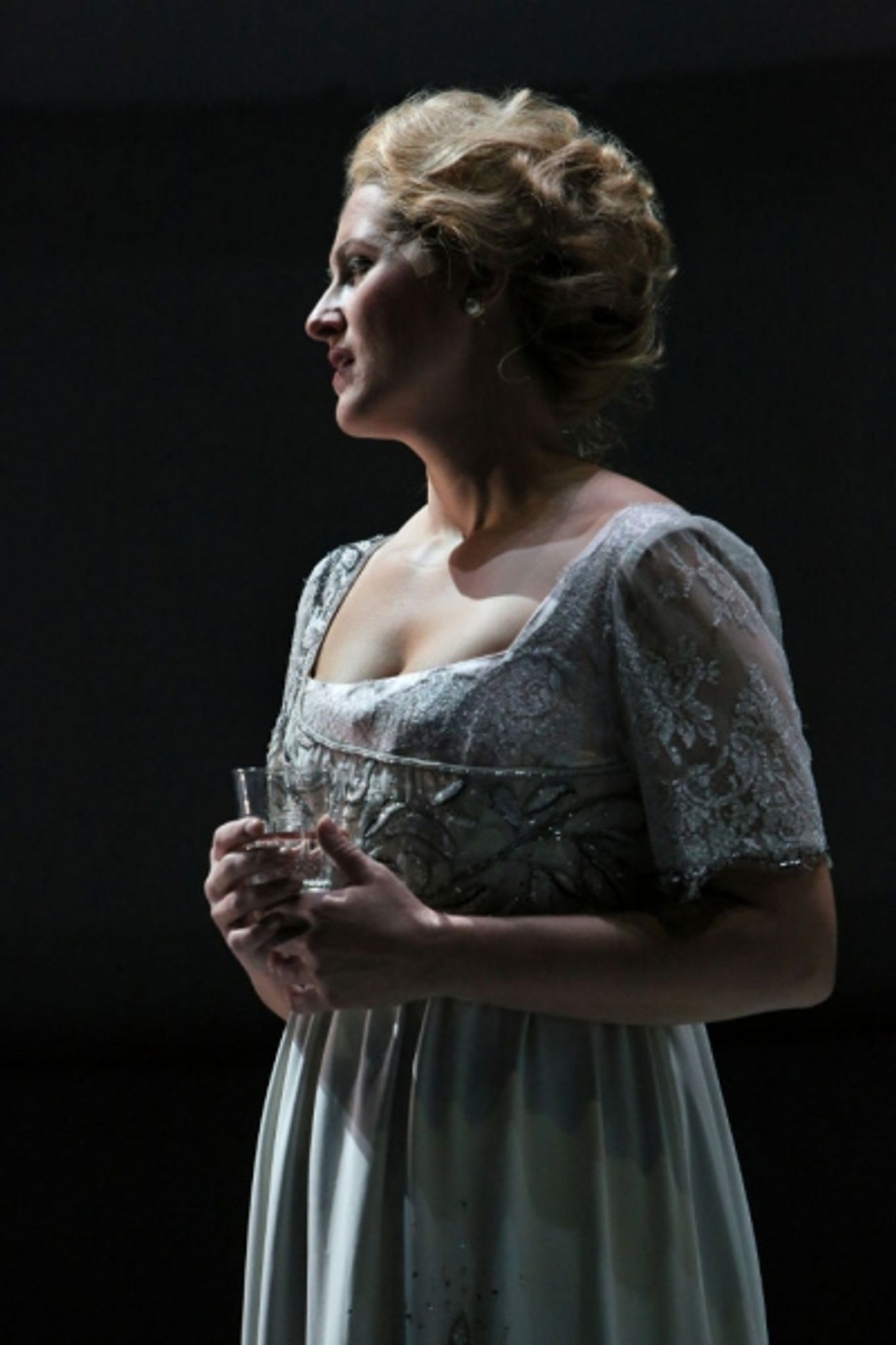 Photo Flash: First Look at Minnesota Opera's ARABELLA  Image