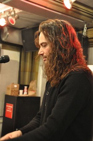 Constantine Maroulis Photo