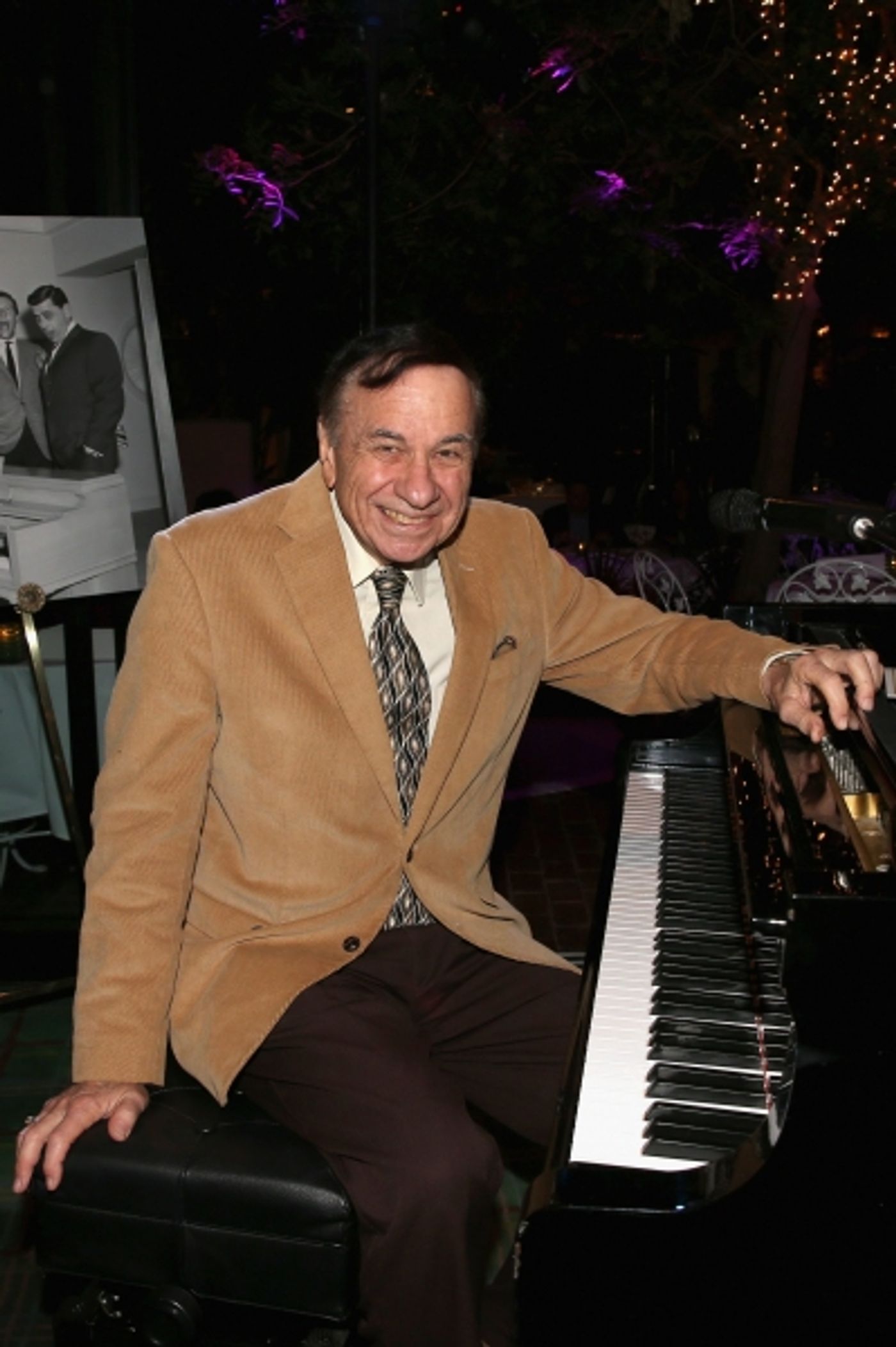 Photo Flash: Emma Thompson and More Join Richard Sherman for SAVING MR. BANKS Sing-A-Long  Image