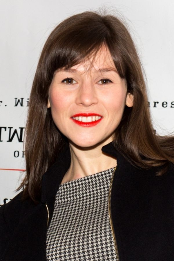 Yael Stone Photo
