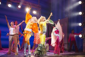 Felicia Finley, Judy McLane, Lauren Cohn and the cast of ''Mamma Mia!'' Photo