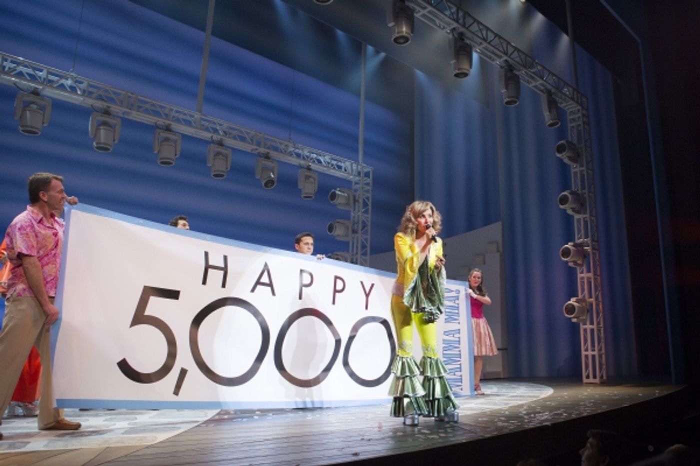 Photo Coverage: Broadway's MAMMA MIA! Celebrates 5,000th Performance  Image