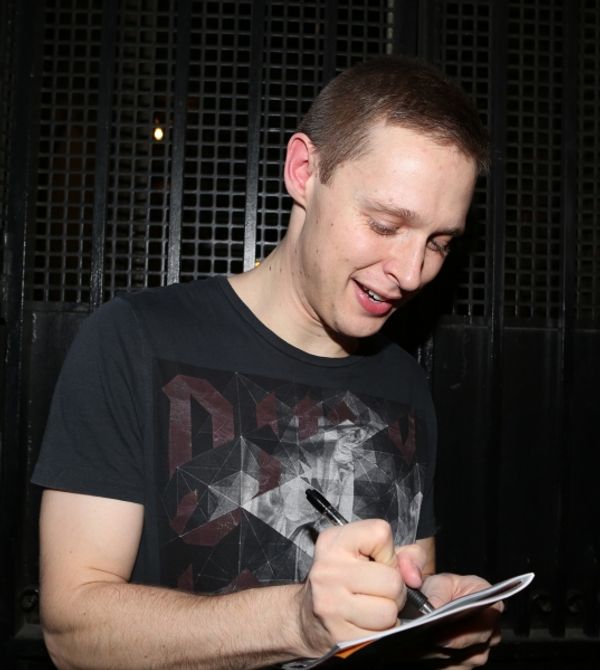 Samuel Barnett  Photo