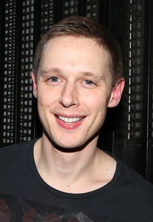 Samuel Barnett @ BroadwayWorld Samuel Barnett Photo