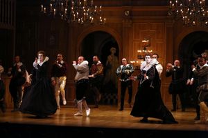 Joseph Timms, Paul Chahidi, Mark Rylance and Samuel Barnett with the cast @ BroadwayWorld Joseph Timms, Paul Chahidi, Mark Rylance and Samuel Barnett with the cast Photo