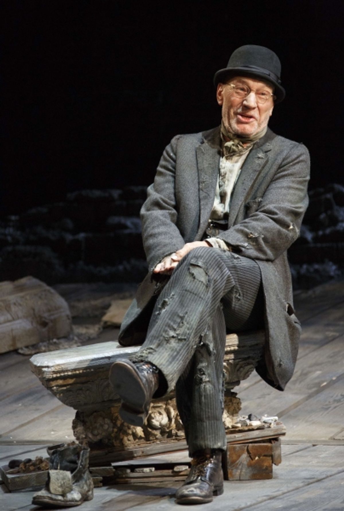 Patrick Stewart in WAITING FOR GODOT at 