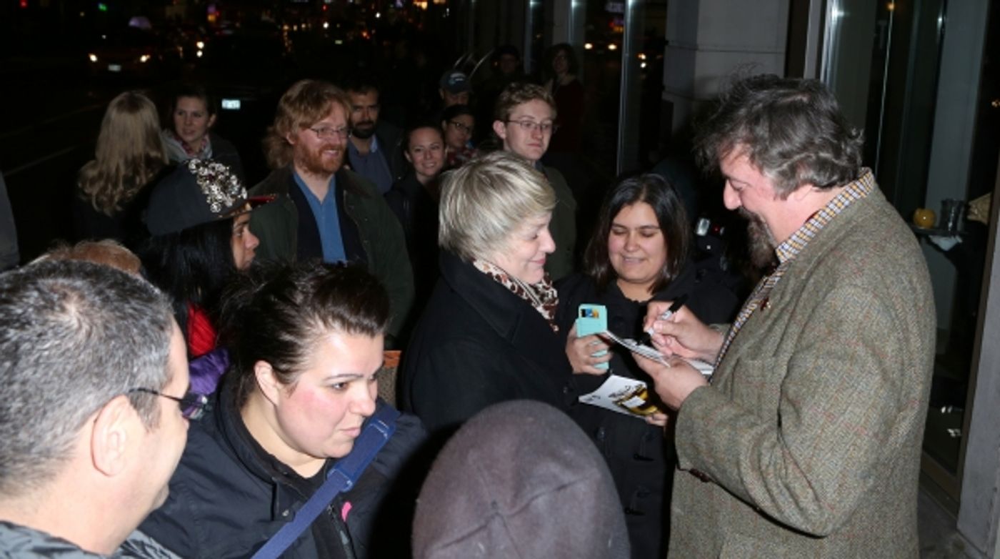 Photo Coverage: At the Stage Door on Opening Night of TWELFTH NIGHT!  Image