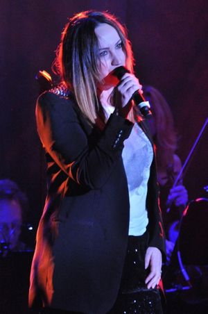 Eden Espinosa @ BroadwayWorld Eden Espinosa Photo