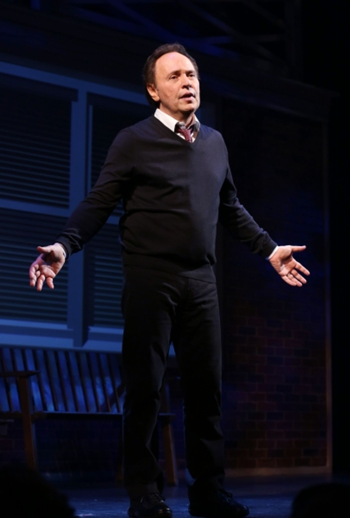 Photo Coverage: Billy Crystal Returns to Broadway in 700 SUNDAYS; Inside Opening Night Curtain Call! Image