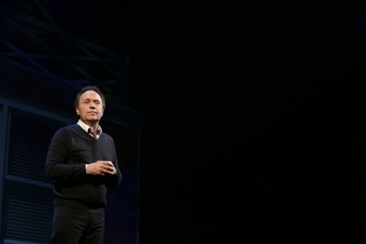 Photo Coverage: Billy Crystal Returns to Broadway in 700 SUNDAYS; Inside Opening Night Curtain Call! Image