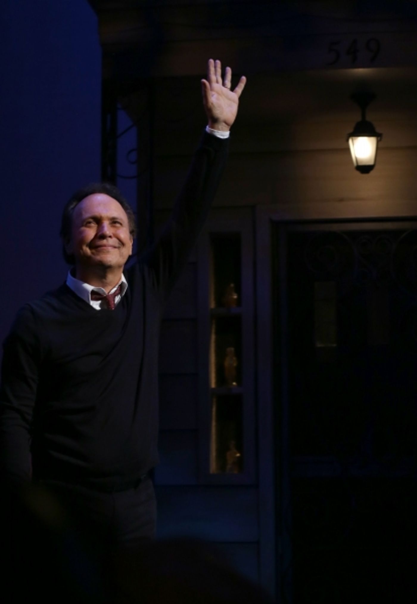 Photo Coverage: Billy Crystal Returns to Broadway in 700 SUNDAYS; Inside Opening Night Curtain Call! Image