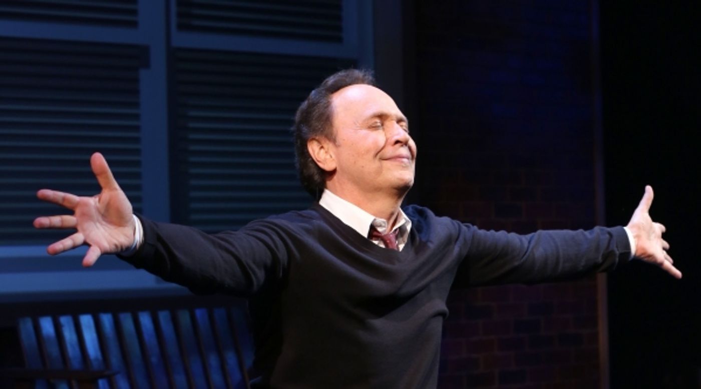Photo Coverage: Billy Crystal Returns to Broadway in 700 SUNDAYS; Inside Opening Night Curtain Call! Image