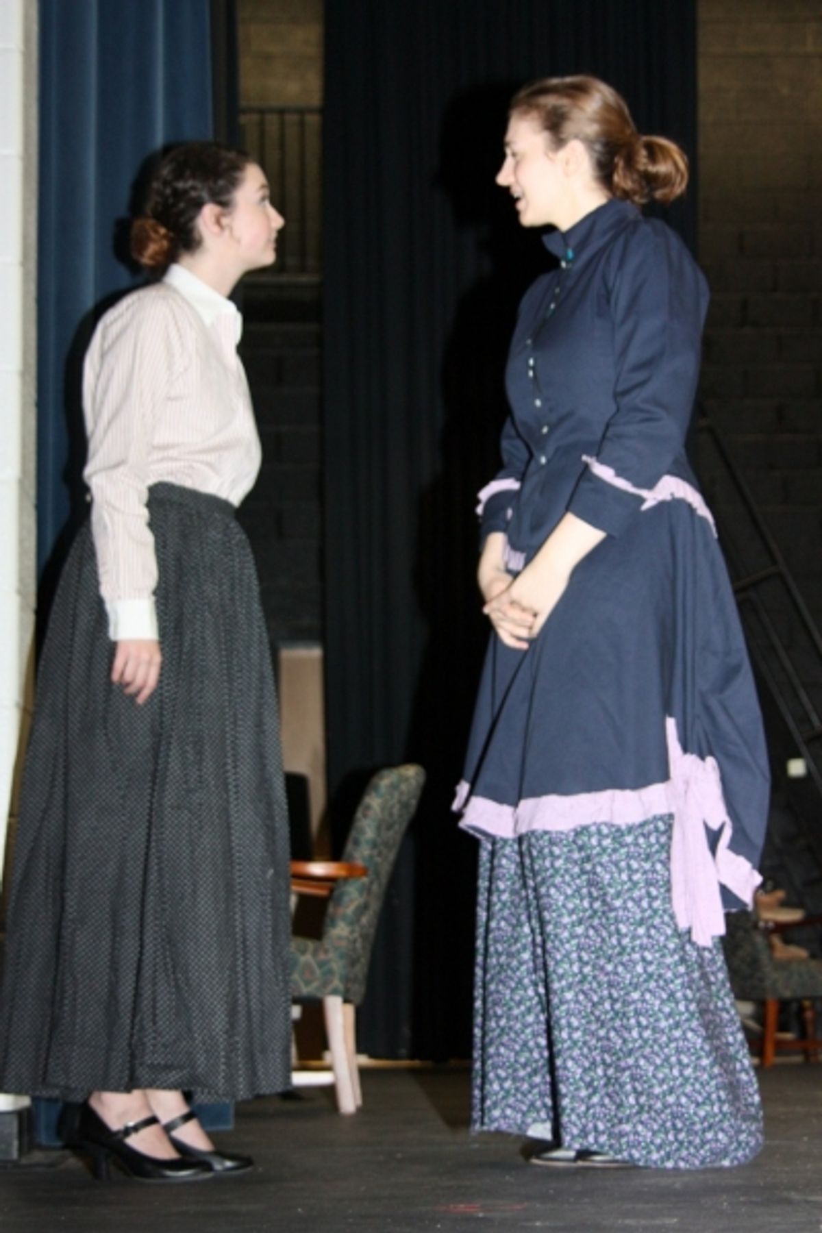 Annie Sullivan (Kelsey Davis, double cast) and Kate Keller (Ruth Scherr, double cast) at 